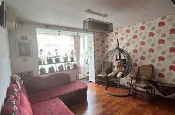 Apartament 3 camere de vanzare TRACTORU - Brasov anunturi imobiliare Brasov