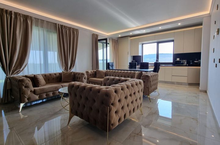 Penthouse 3 camere, 78mp+80mp terasa, parcare - Str Somesului/Floresti anunturi imobiliare Cluj