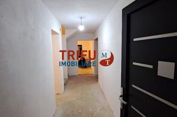 Vilă - 4 camere de vanzare CENTRAL - Alba anunturi imobiliare Alba