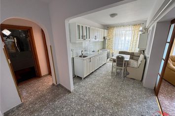 Apartament 2 camere de vanzare CENTRAL - Vrancea anunturi imobiliare Vrancea