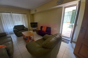 Piata Unirii vanzare apartament 4 camere, metrou si parc anunturi imobiliare Bucuresti