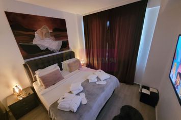Apartament in prima linie Mamaia Nord. anunturi imobiliare Constanta