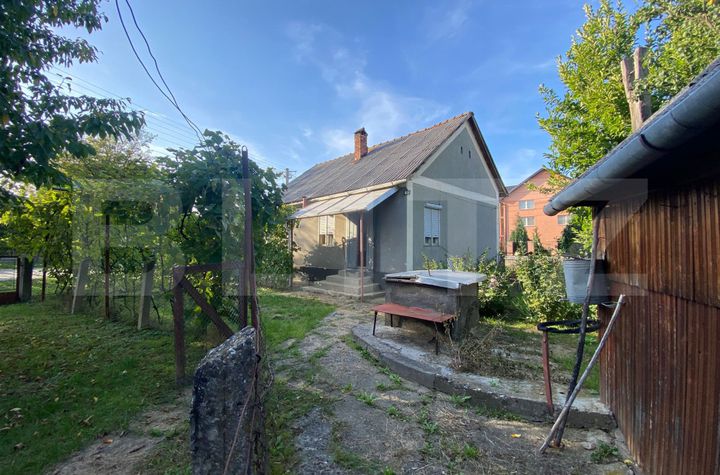 Casă - 4 camere de vanzare BECLEAN - Bistrita-Nasaud anunturi imobiliare Bistrita-Nasaud