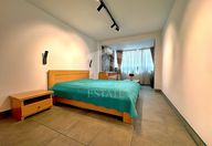 285.000 €, Apartament 3 camere