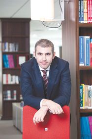 "Prima vara calma din ultimii zece ani" le aduce consultantilor imobiliari venituri la jumatate