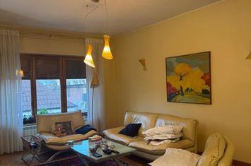 Dorobanti Capitale, proprietate formata din 2 apartamente ( 1 la Demisol si 1 la Etajul 2) + Pod in vila D+P+2E+Pod, anunturi imobiliare Bucuresti