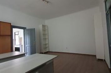 Inchiriez birou in casa de 2 camere pe Eremia Grigorescu in Grigorescu! anunturi imobiliare Cluj