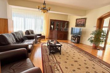 Vilă - 6 camere de vanzare TRACTORU - Brasov anunturi imobiliare Brasov