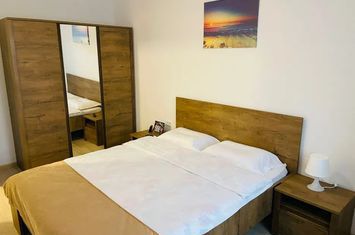 Apartament 2 camere de inchiriat TRACTORU - Brasov anunturi imobiliare Brasov