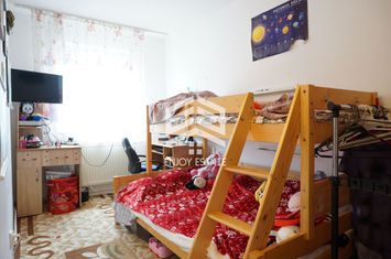 Apartament 2 camere de vanzare ASTRA - Brasov anunturi imobiliare Brasov