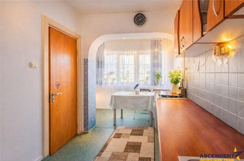 Apartament 3 camere de vanzare TOMIS 4 - Constanta anunturi imobiliare Constanta