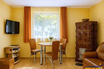 Casă - 2 camere de vanzare EXTERIOR EST - Brasov anunturi imobiliare Brasov