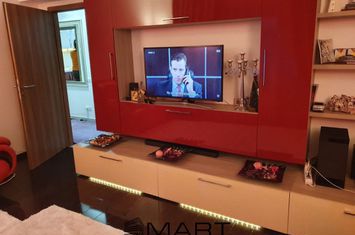 Apartament 2 camere de inchiriat TRACTORU - Brasov anunturi imobiliare Brasov