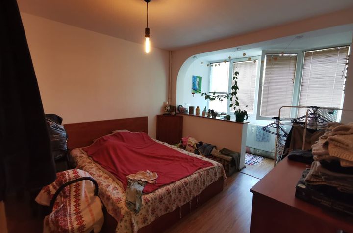Apartament de vanzare 3 Camere Decomandat Zona Titan anunturi imobiliare Bucuresti