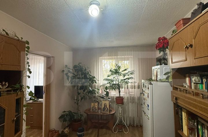 Apartament 3 camere de vanzare GAESTI - Dambovita anunturi imobiliare Dambovita