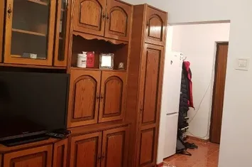 Garsonieră de vanzare BASARABIA - Bucuresti anunturi imobiliare Bucuresti