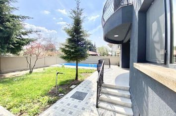 Villa with swimming pool, near forest, Iancu Nicolae, British School anunturi imobiliare Bucuresti