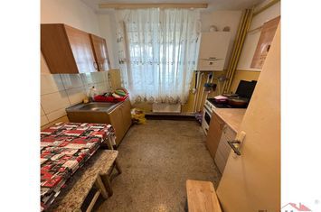 Apartament 2 camere de vanzare GARA - Vrancea anunturi imobiliare Vrancea