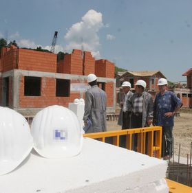 Piata imobiliara din Romania va inregistra un recul in 2009