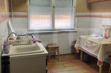 Apartament 3 camere de vanzare CAMPIA TURZII - Cluj anunturi imobiliare Cluj