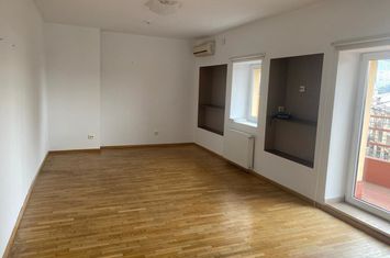 Apartament 8 camere de inchiriat UNIVERSITATE - Bucuresti anunturi imobiliare Bucuresti