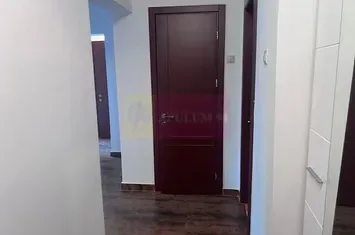 Apartament 3 camere Piata 1 Mai- Ion Mihalache- stradal. anunturi imobiliare Bucuresti
