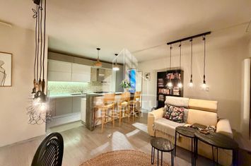 Apartament cu 2 camere, 52 mp, centrala proprie , parcare, Aradului anunturi imobiliare Timis