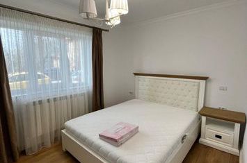 Apartament 3 camere de inchiriat RADAUTI - Suceava anunturi imobiliare Suceava