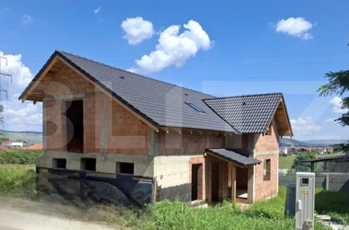 Vilă - 4 camere de vanzare ALBA IULIA - Alba anunturi imobiliare Alba