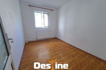 Apartament 3 camere de vanzare DACIA - Iasi anunturi imobiliare Iasi
