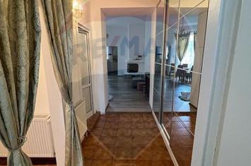 Apartament cu 3 camere de închiriat în zona Ultracentral anunturi imobiliare Sibiu