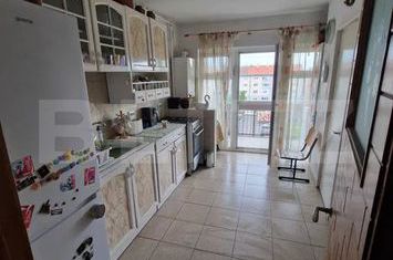 Apartament 3 camere de vanzare SATU MARE - Satu Mare anunturi imobiliare Satu Mare