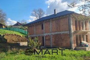 Vilă - 4 camere de vanzare CISNADIE - Sibiu anunturi imobiliare Sibiu