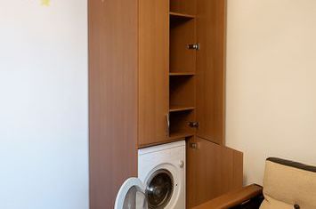 Garsonieră de vanzare TRACTORU - Brasov anunturi imobiliare Brasov