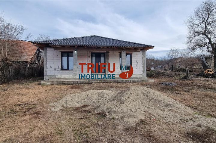 Casă - 3 camere de vanzare BERGHIN - Alba anunturi imobiliare Alba