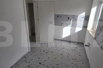 Garsonieră de vanzare TRACTORU - Brasov anunturi imobiliare Brasov