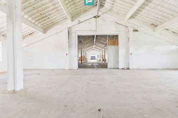 Hale 1800 mp fiecare – acces autostradă, Teiu, HD anunturi imobiliare Hunedoara
