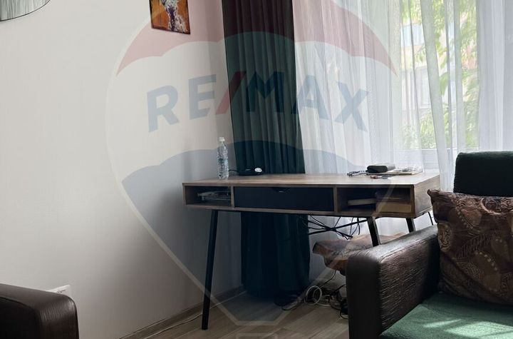De vânzare apartament 2 camere, 49 mp pe BD. TUDOR VLADIMIRESCU anunturi imobiliare Iasi
