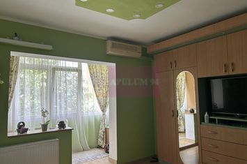 Vanzare apartament 3 camere anunturi imobiliare Bucuresti
