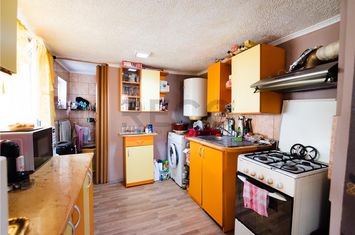 Casă - 3 camere de vanzare BIHARIA  - Bihor anunturi imobiliare Bihor