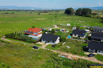 Casă - 4 camere de vanzare EXTERIOR EST - Brasov anunturi imobiliare Brasov