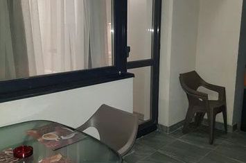 Apartament 2 camere de vanzare TRACTORU - Brasov anunturi imobiliare Brasov