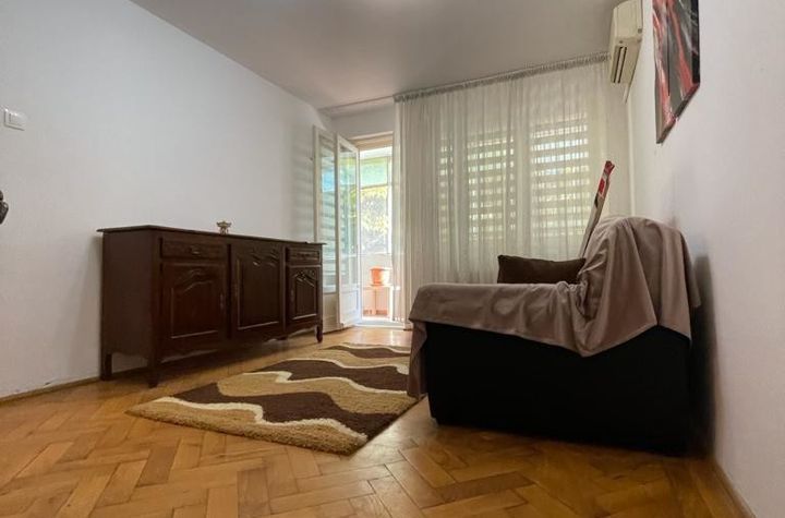 Apartament 3 camere de vanzare PIATA SUDULUI - Bucuresti anunturi imobiliare Bucuresti