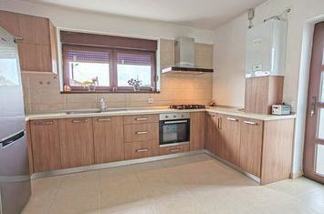 Casă - 5 camere de vanzare SIBIU - Sibiu anunturi imobiliare Sibiu