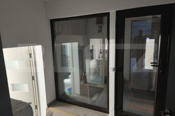 Casă - 3 camere de vanzare SIRET - Suceava anunturi imobiliare Suceava