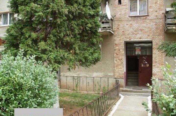 Apartament 3 camere de vanzare CERTEJU DE SUS - Hunedoara anunturi imobiliare Hunedoara