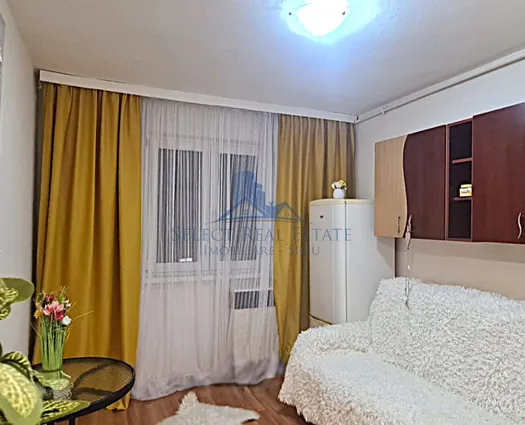 Garsonieră Vasile Aaron, 15 mp