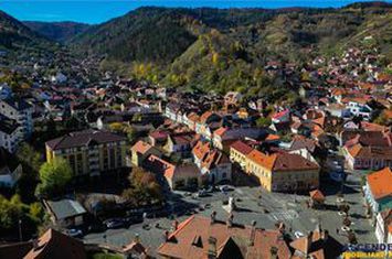 Apartament 4 camere de vanzare CENTRUL ISTORIC - Brasov anunturi imobiliare Brasov