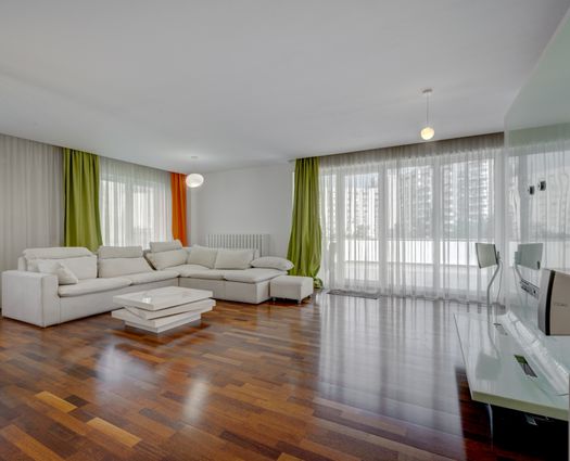 Apartament 4 camere P-ta Victoriei, 121 mp