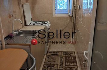 Apartament 1 cameră | Decomandat | Etaj 2 | Zona Carrefour Felicia anunturi imobiliare Iasi
